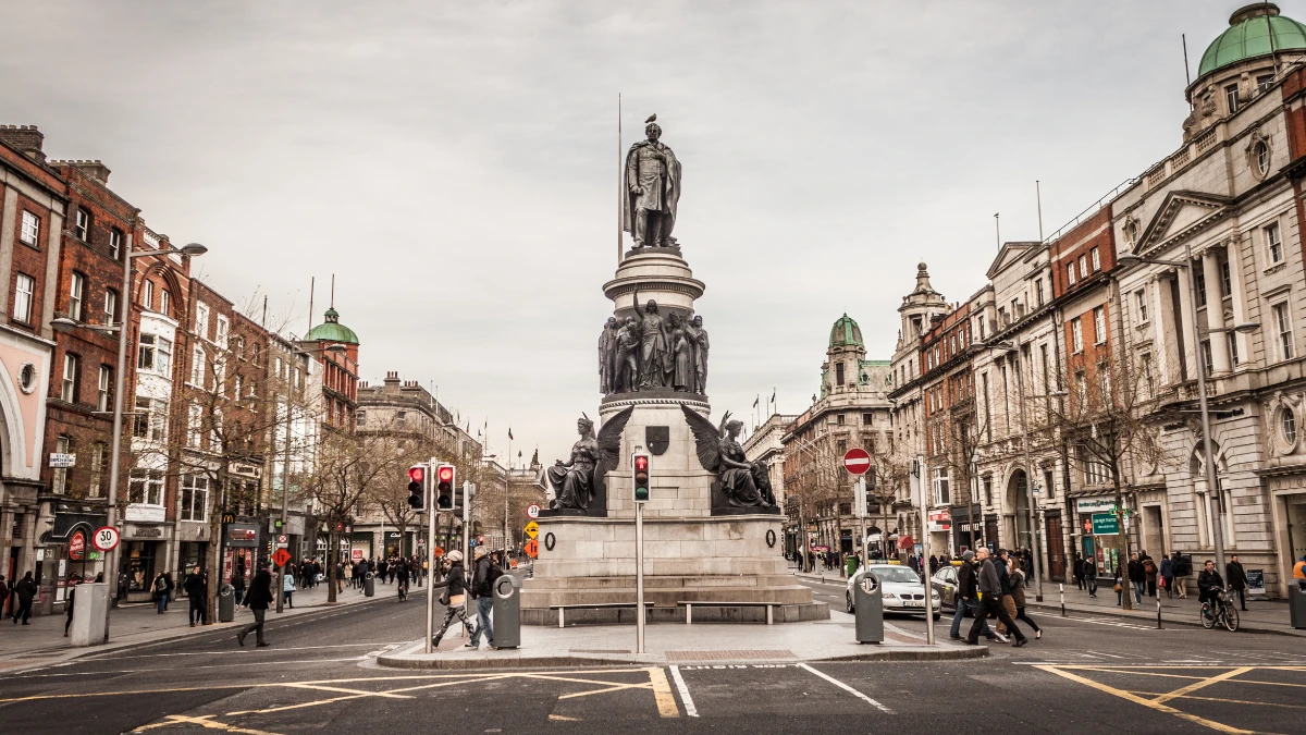 Blog 06 hero dublin accommodation work and public transport